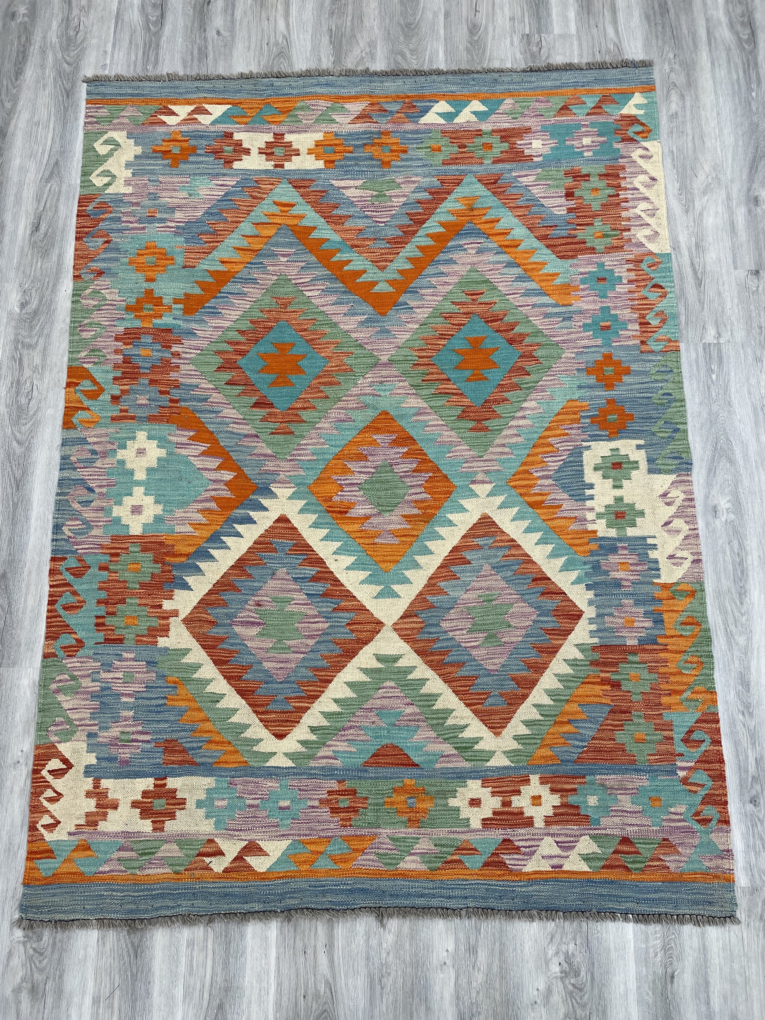 Kilim Rugs and Accessories — Kasra Rugs Toronto | Vintage Persian